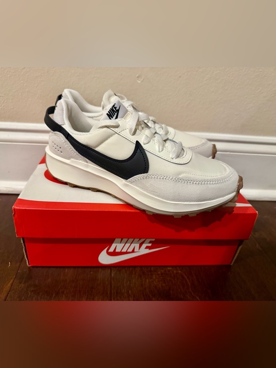 Nike Shoes - Nike waffle debut sail/black gum 7 NIB